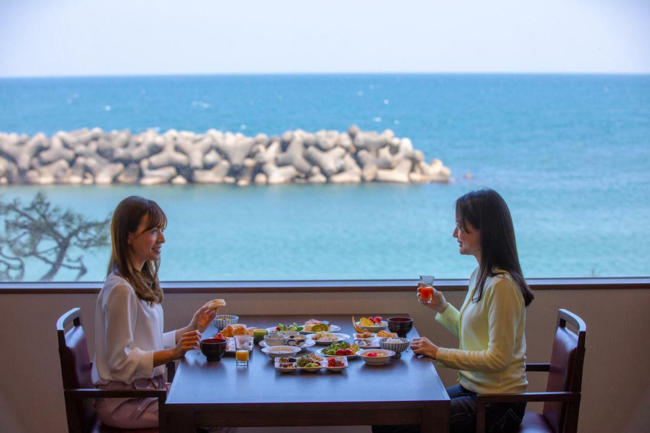Kaike Yugetsu Hotel Йонаго Екстериор снимка