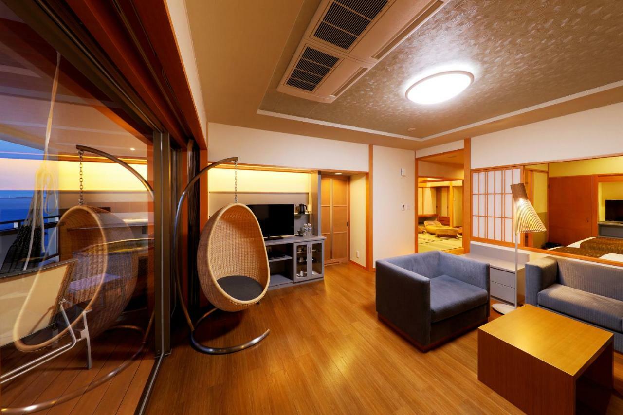 Kaike Yugetsu Hotel Йонаго Екстериор снимка